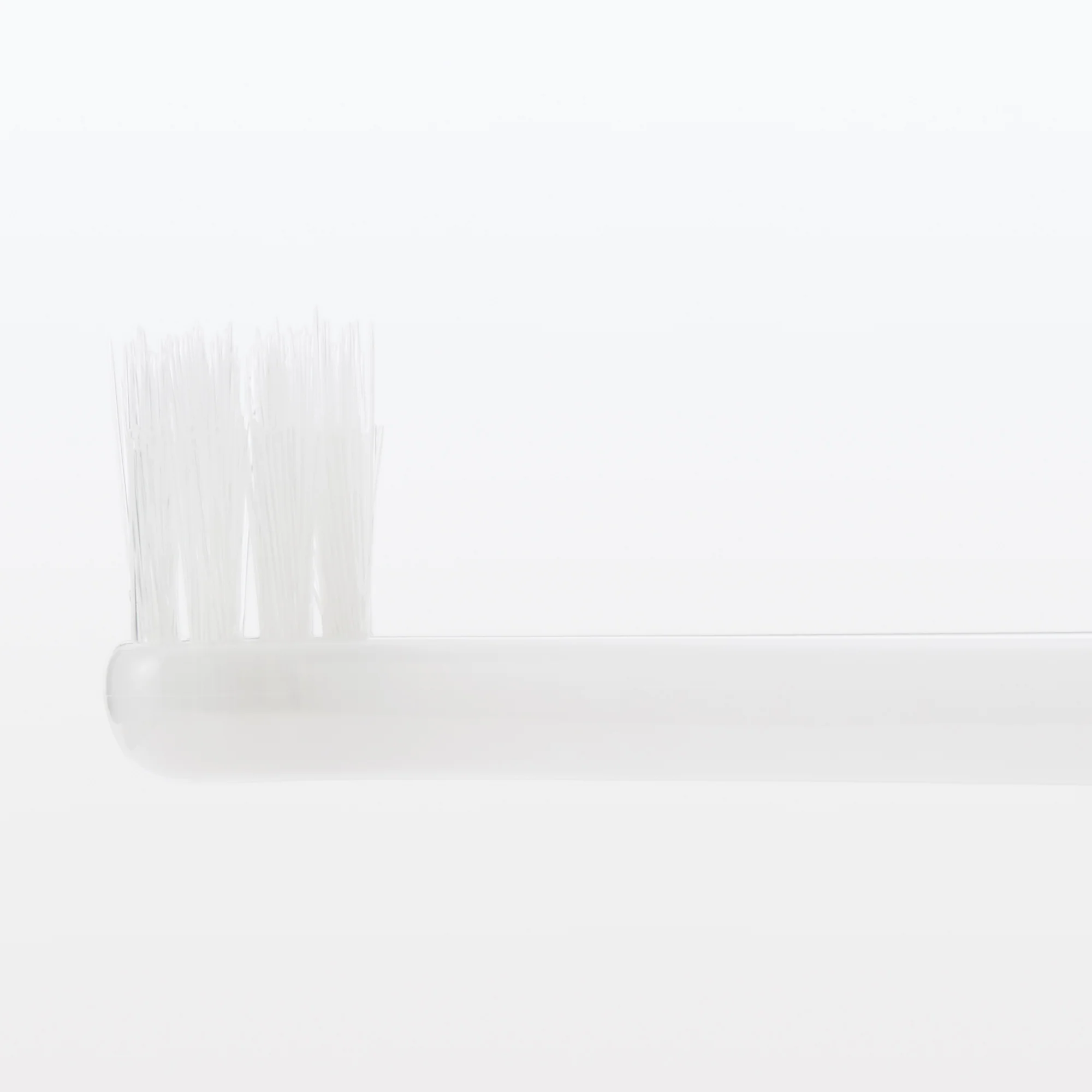 Replaceable Head Compact Medium Toothbrush - Blue - Image 4