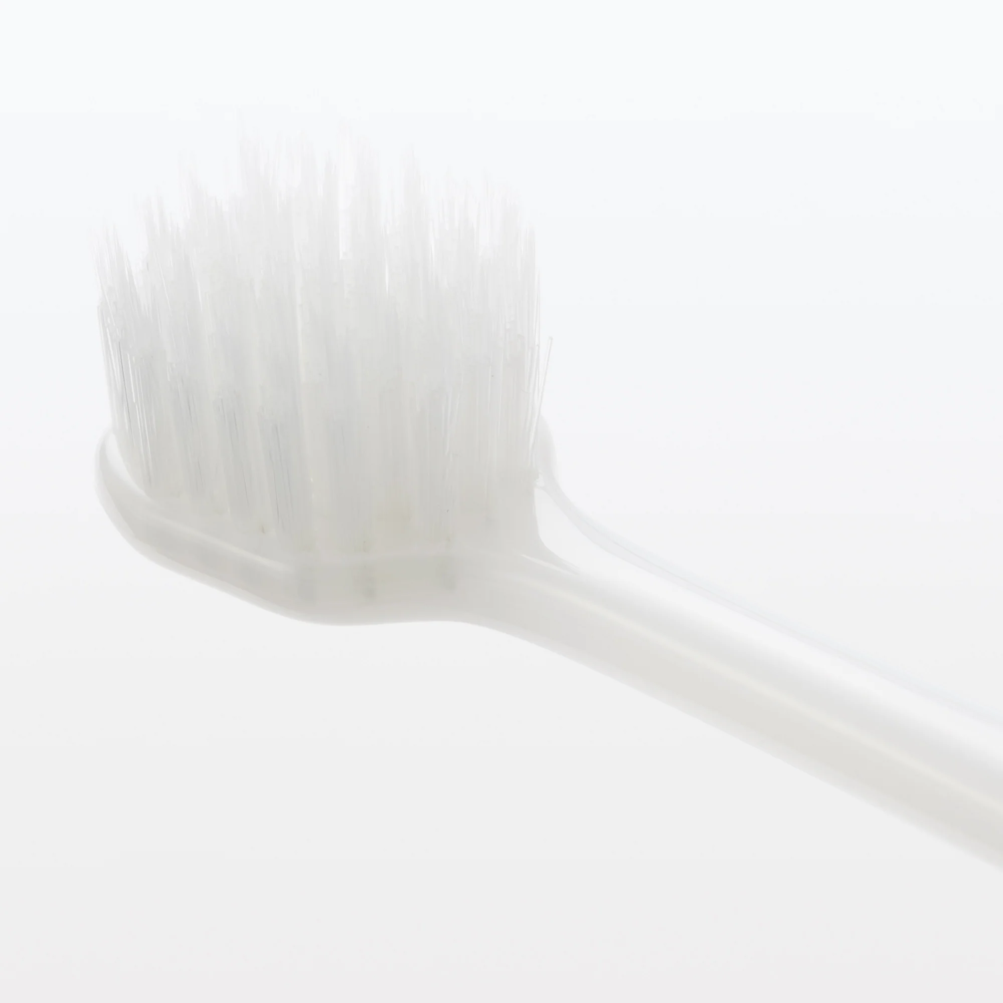 Replaceable Head Wide Medium Toothbrush - Grey - Image 5