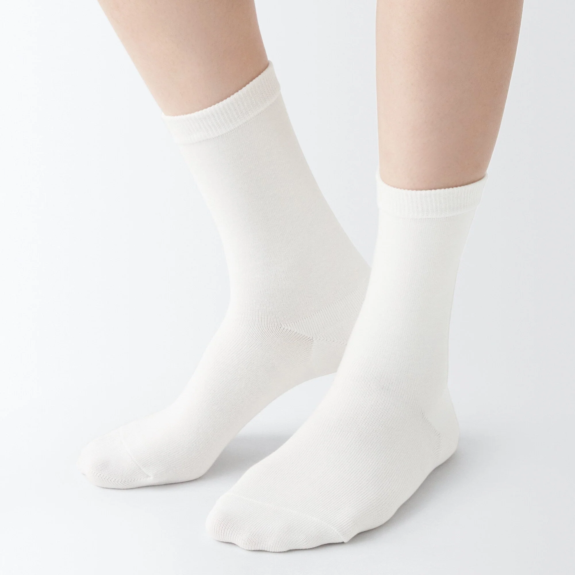 Right Angle Loose Top Socks - Image 4