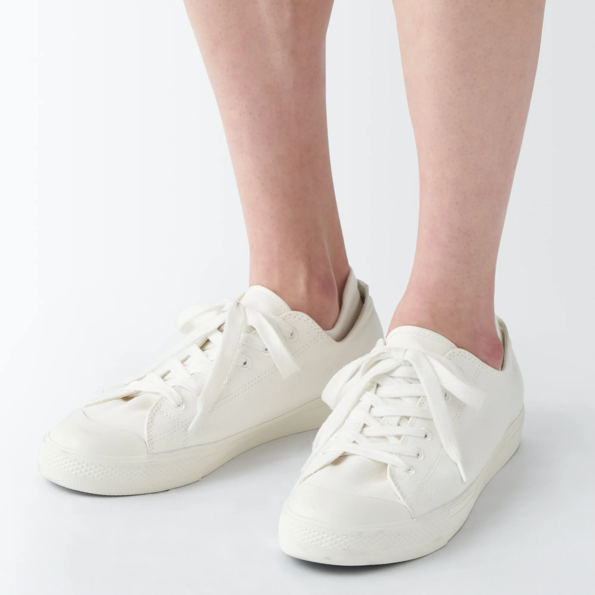 Right Angle Sneaker Socks with Tabs - Image 7