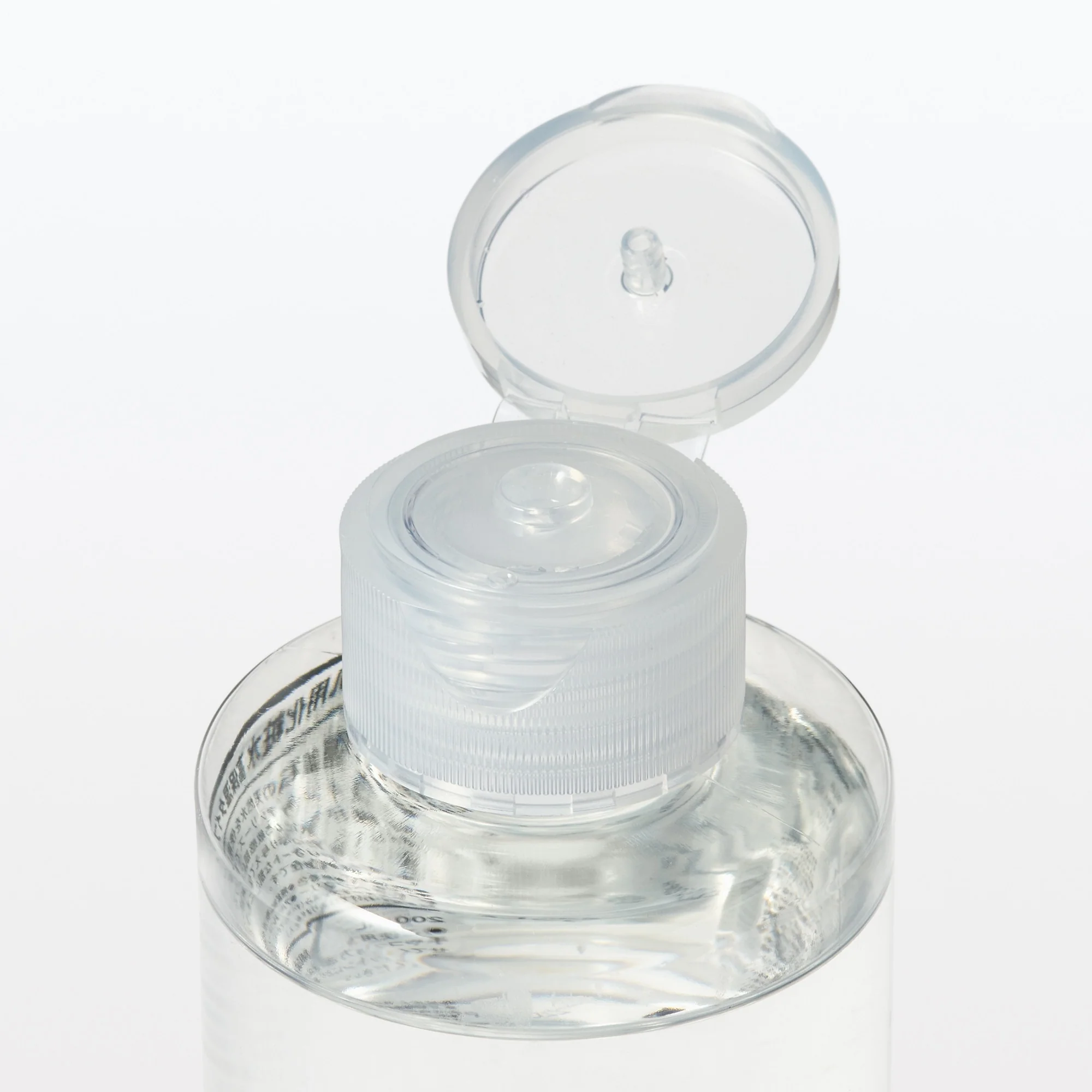 Sensitive Skin High Moisture Toning Water - Image 3