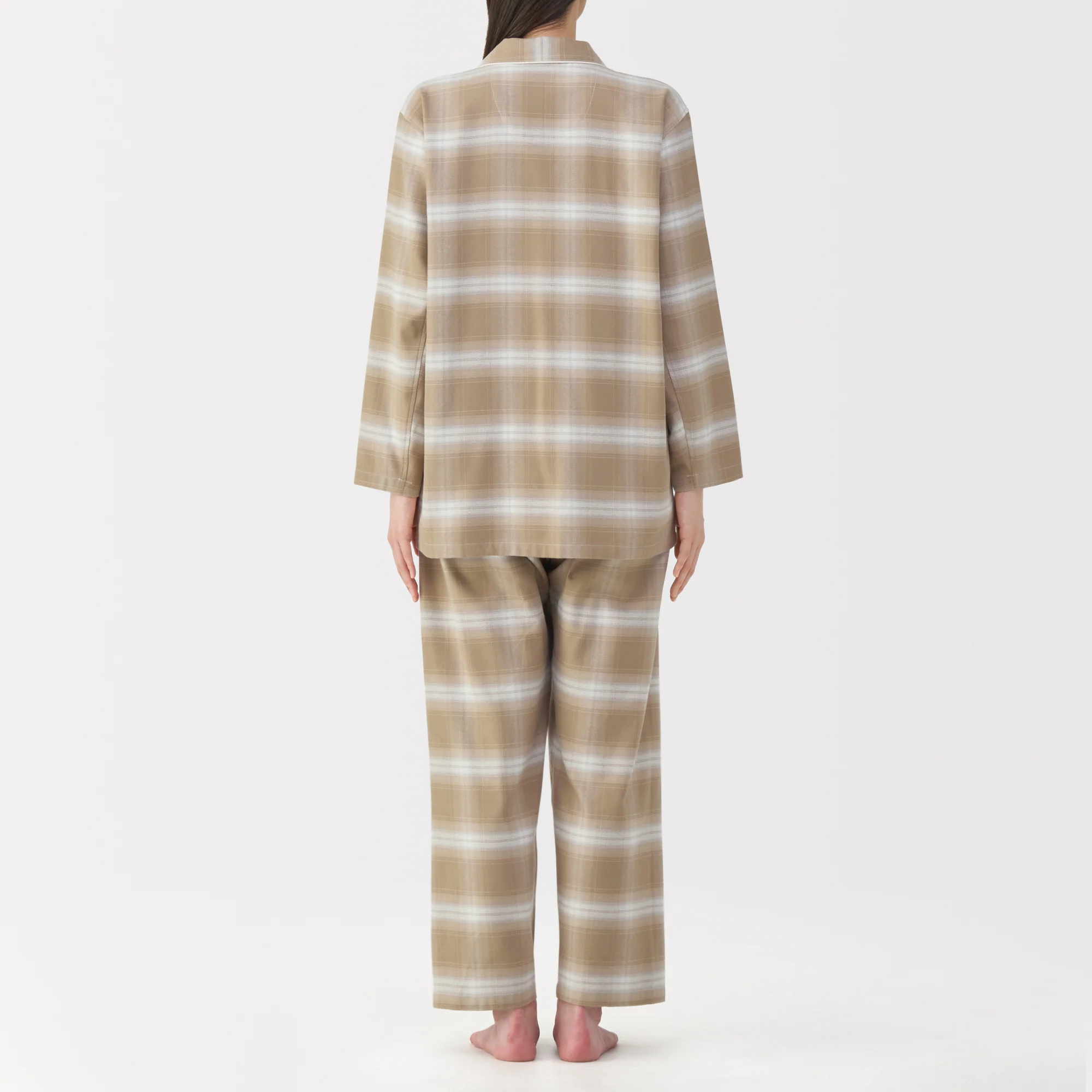 Side Seamless Flannel Pajamas - Image 6
