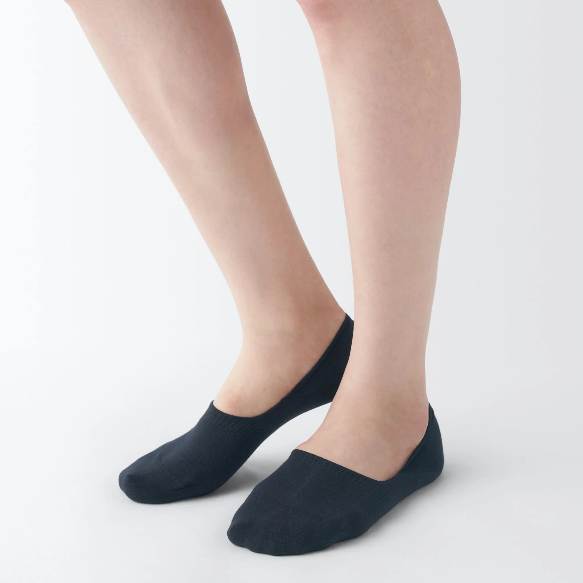Silicone Gripper No-Show Socks - Image 7
