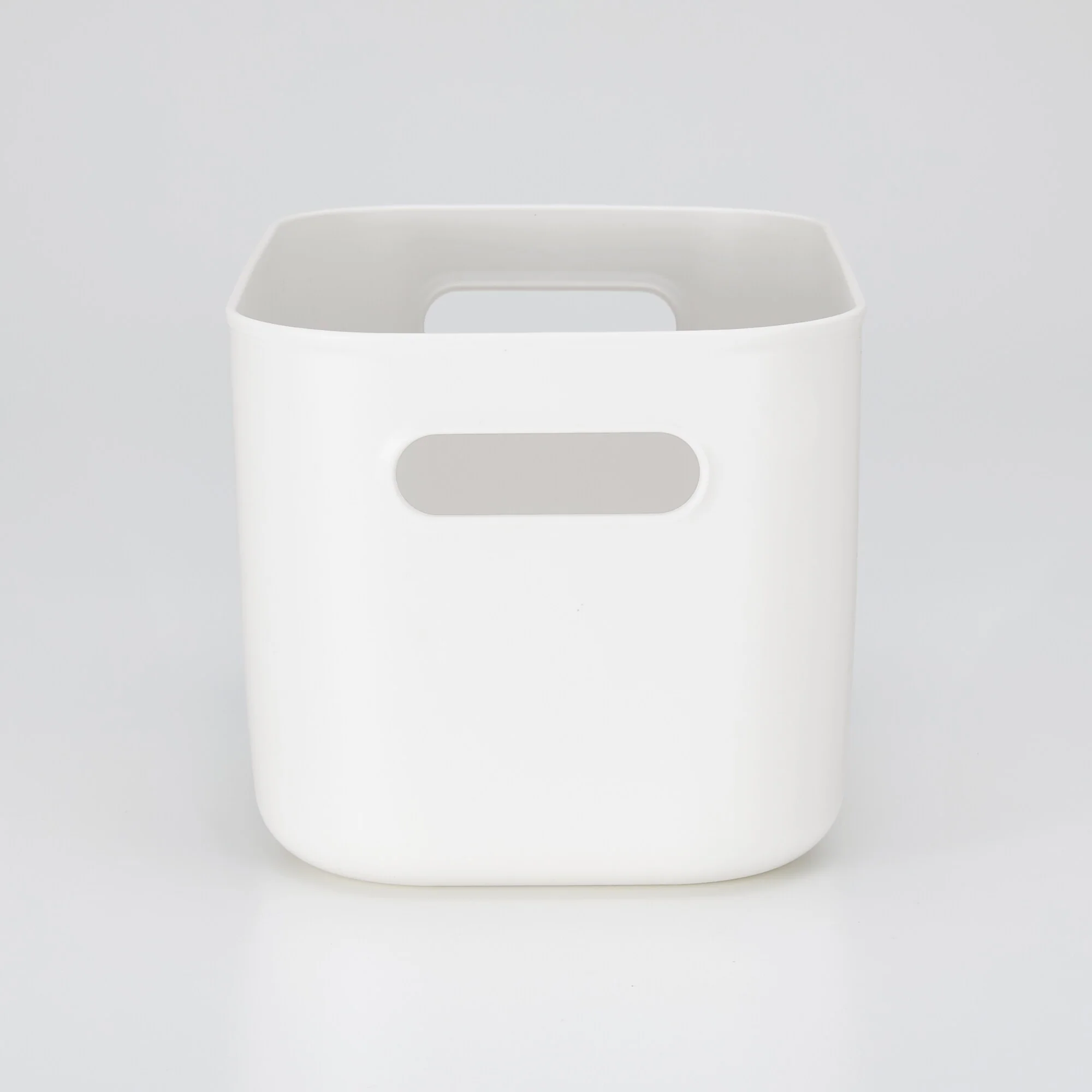 Soft Polyethylene Case Half Size - Medium (W18 x D25.5 x H16 cm) - Image 4