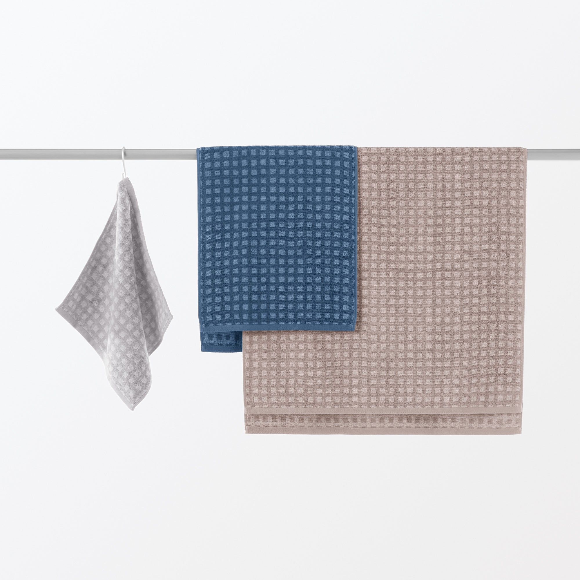 Twin Pile Hand Towel - Image 14
