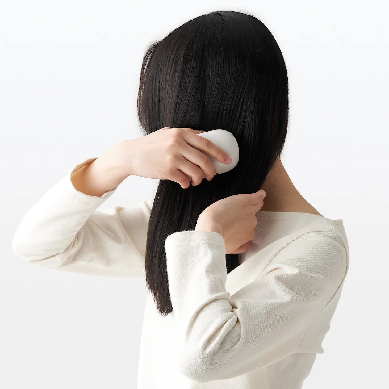 Vibrating Hair Brush - Image 9