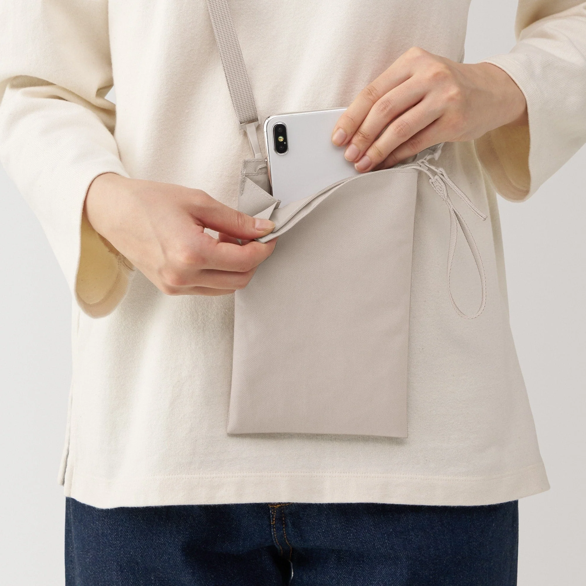 Water Repellent 2-Way Mini Sacoche - Image 31