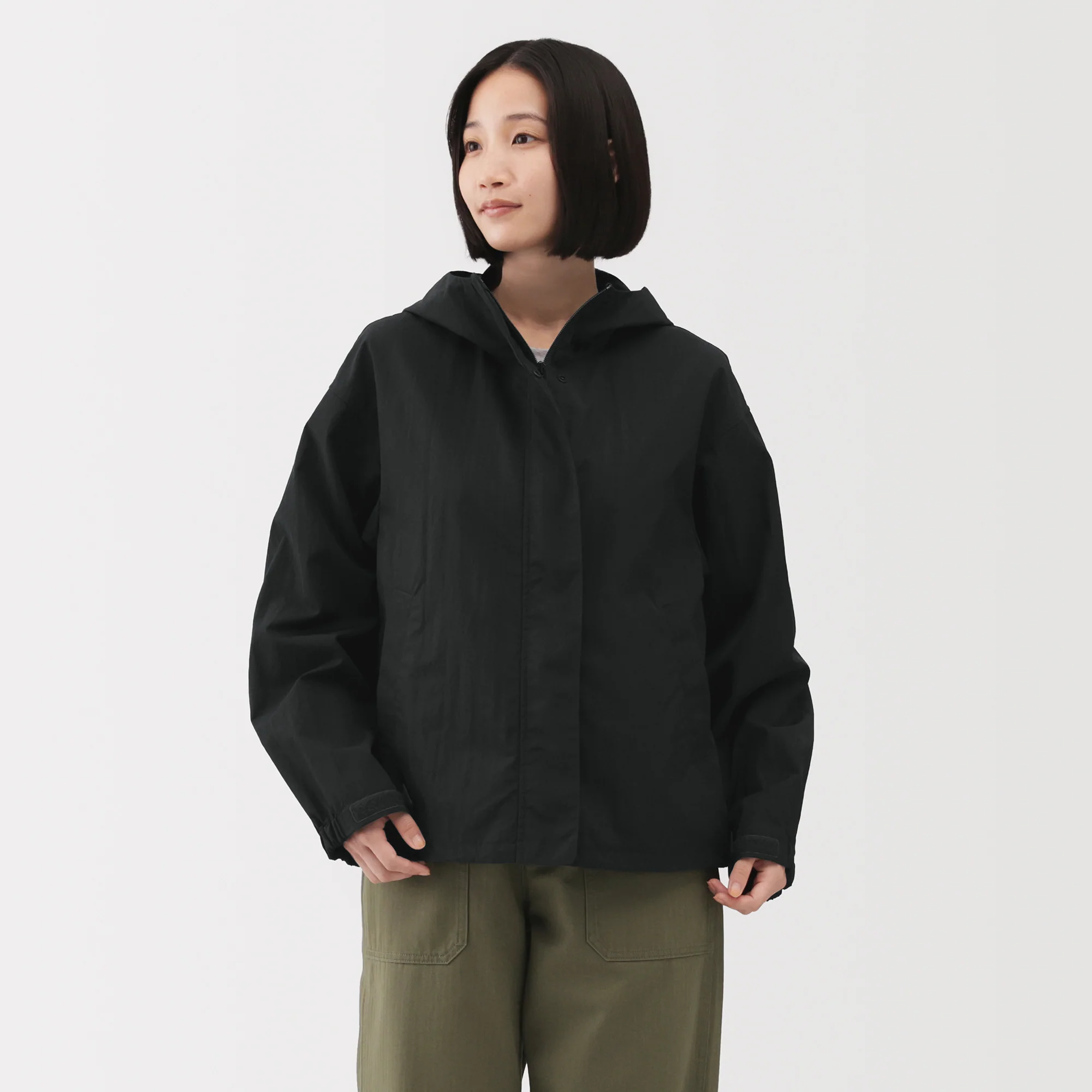 Water Repellent Pocketable Jacket - Image 27
