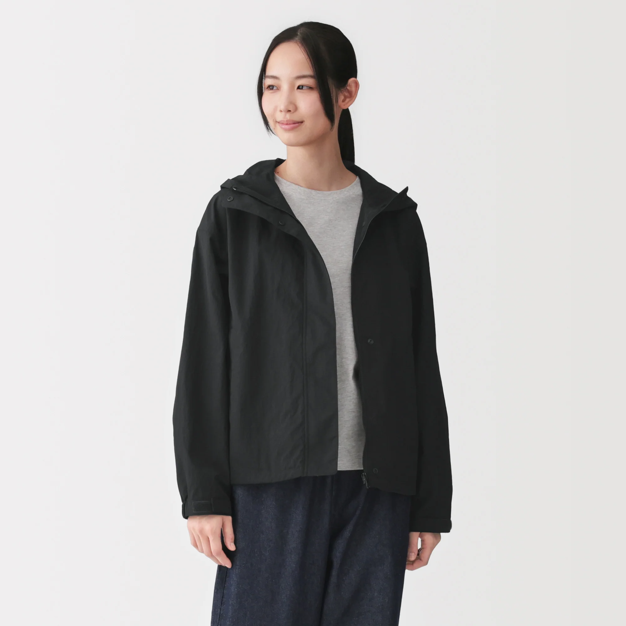 Water Repellent Pocketable Jacket - Image 30