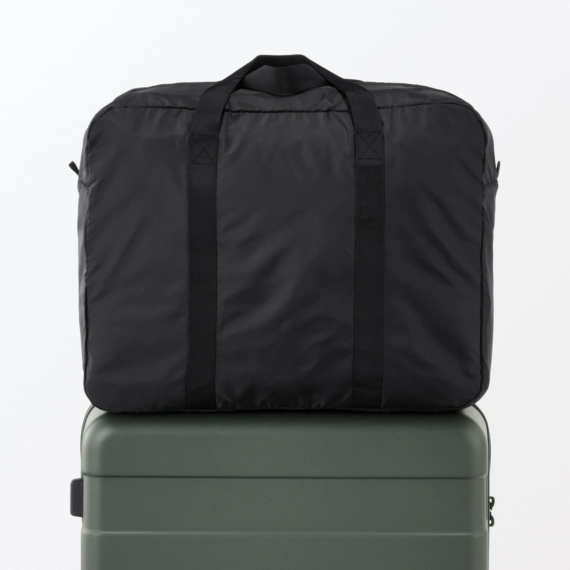 Water Repellent Wide Boston Bag - Image 12