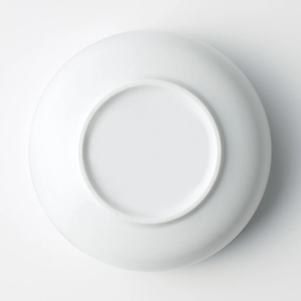 White Porcelain Shallow Bowl - Image 5