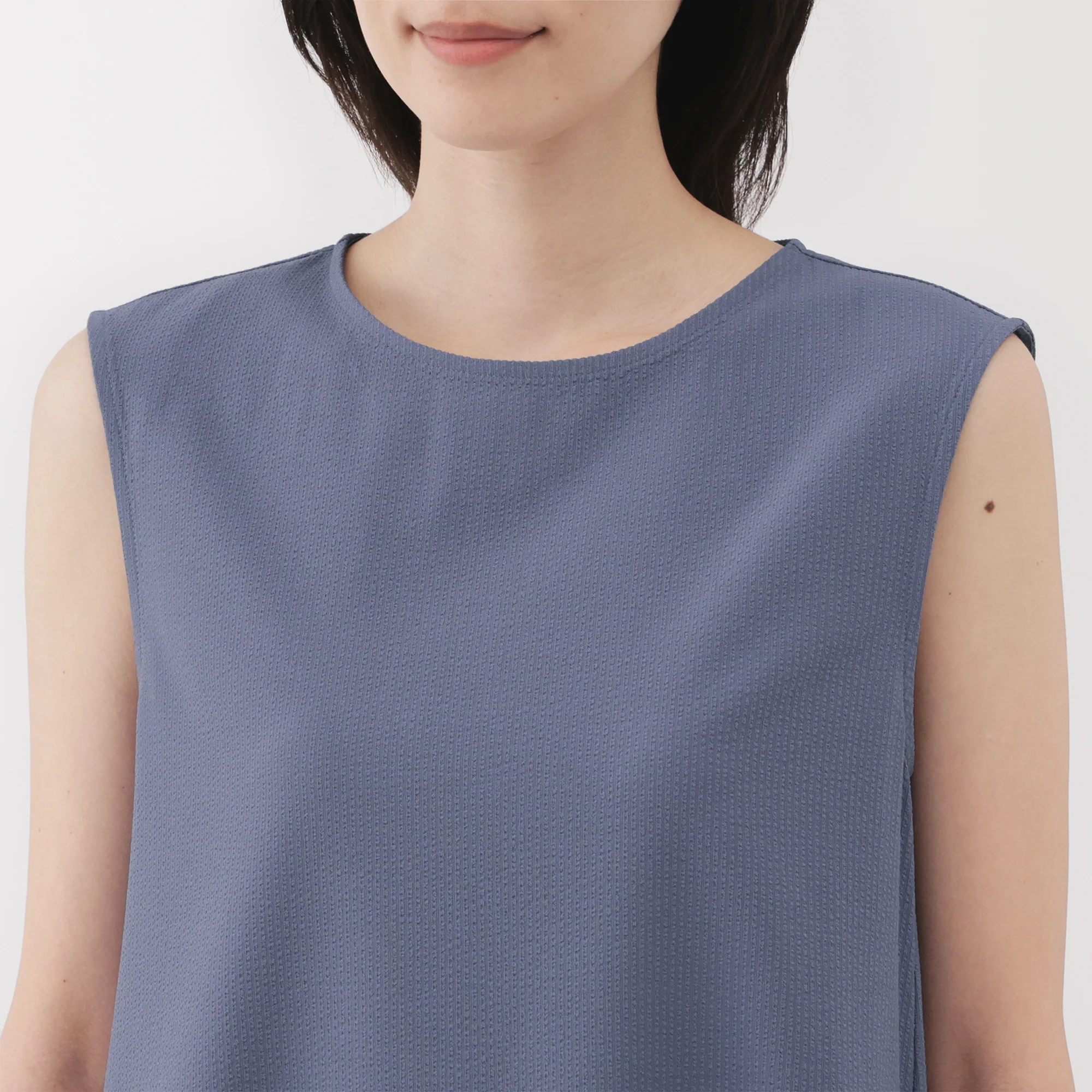 Women's Breathable Seersucker Sleeveless Dress - Image 7