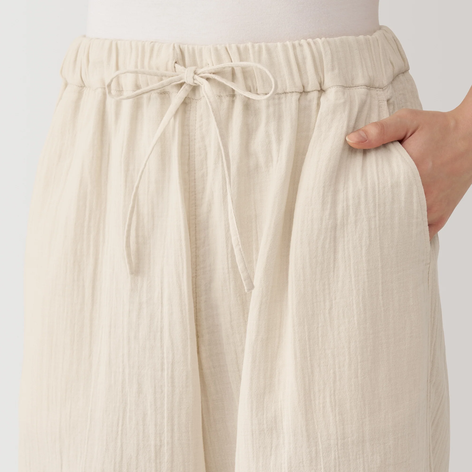 Women's Crinkle Gauze Long Pants - Image 7