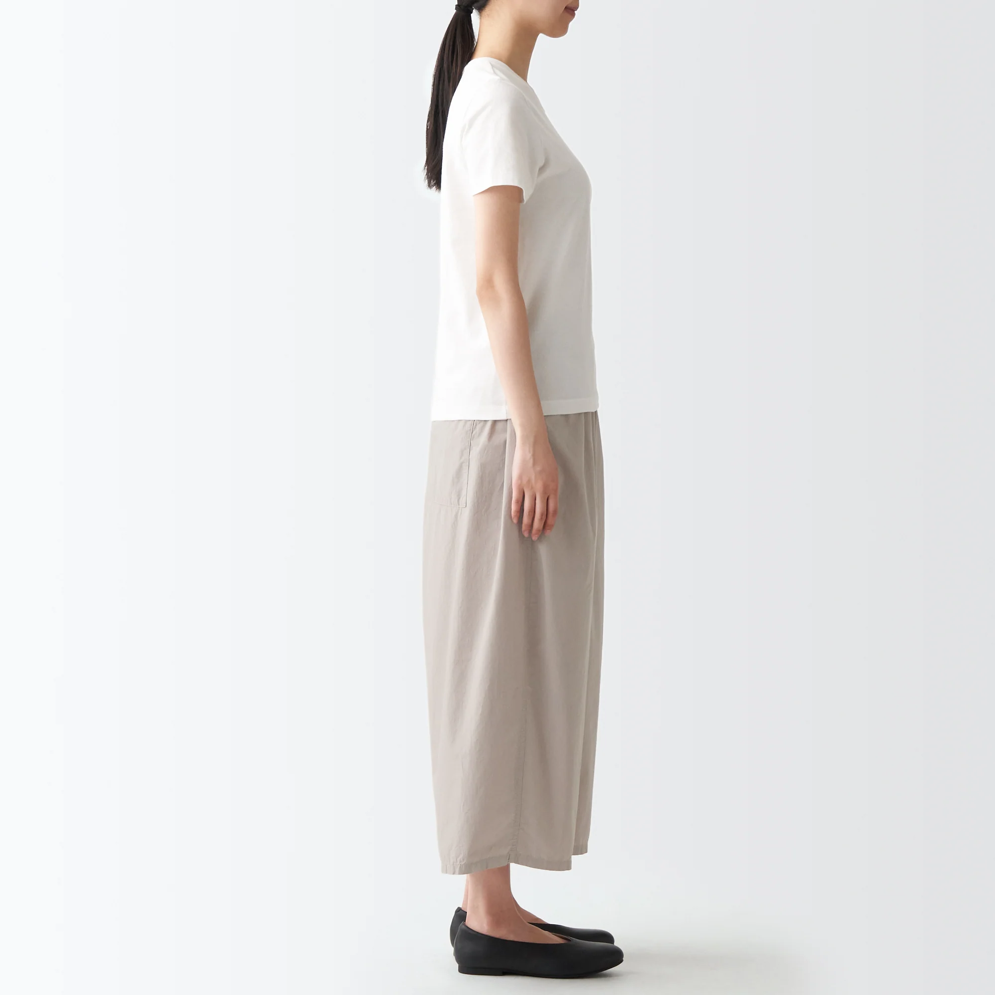 Women's Densely Woven Wide Pants One Size - Image 4
