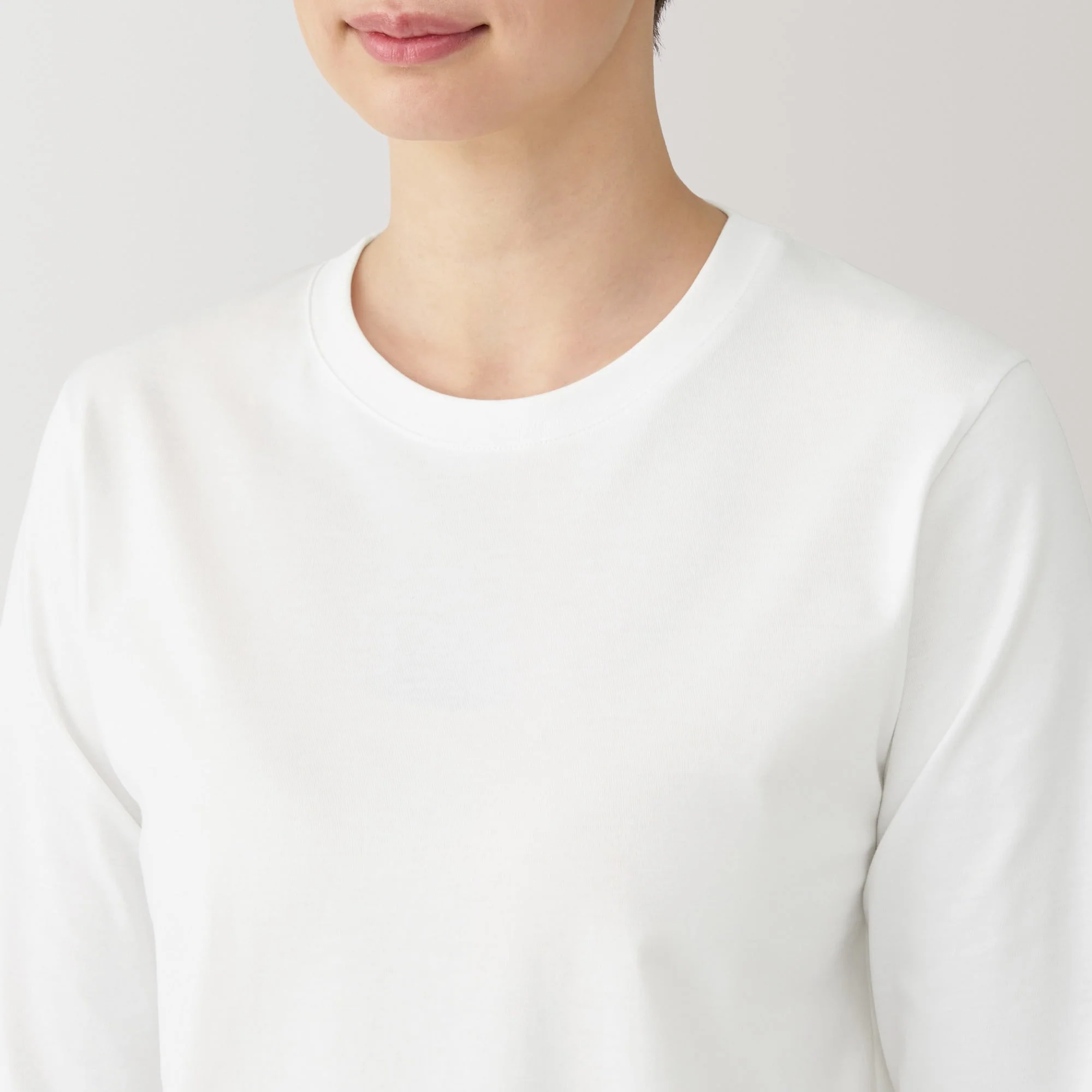 Women's Jersey Crew Neck Long Sleeve T-Shirt - Image 14