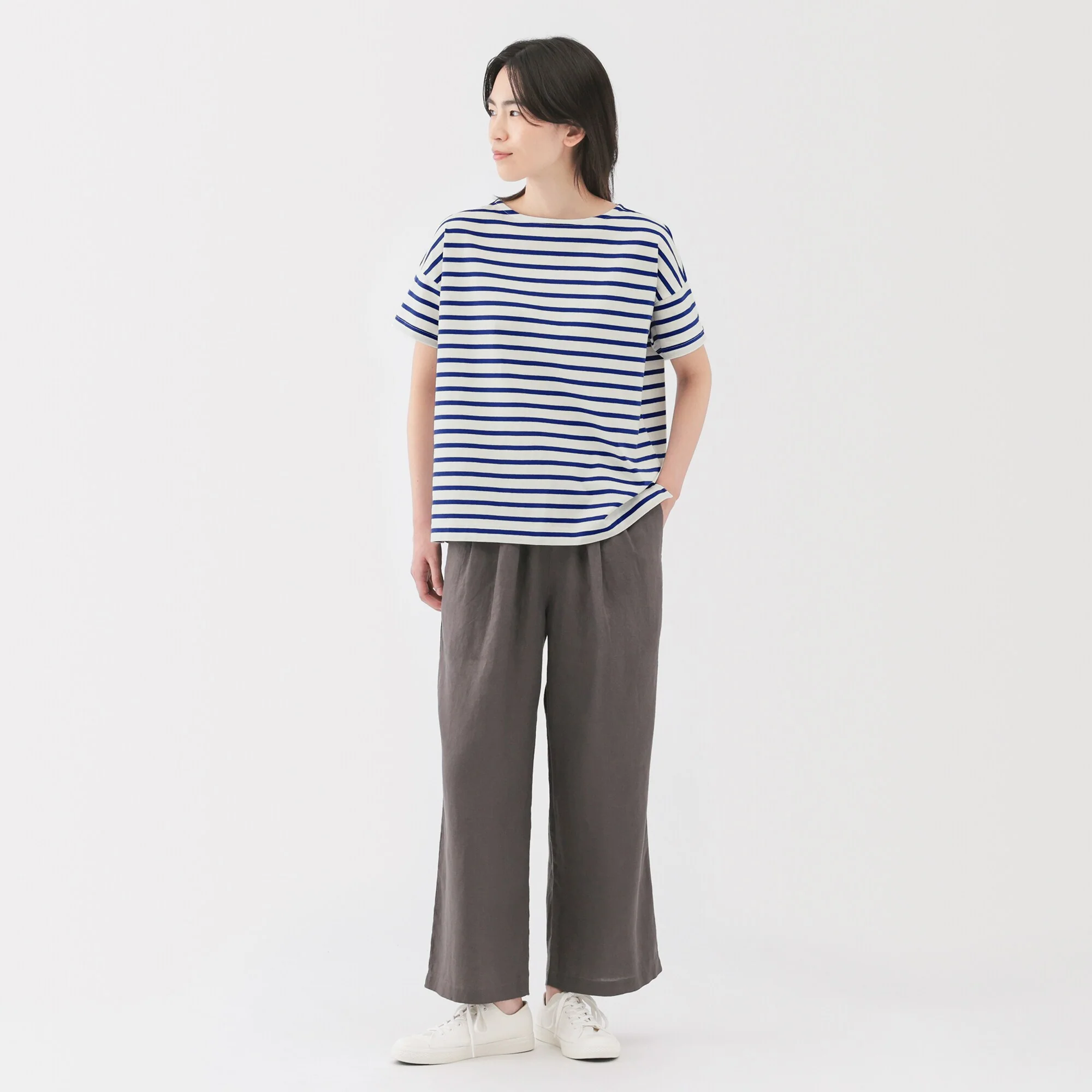 Women's Striped Boat Neck Short Sleeve T-Shirt - Image 28
