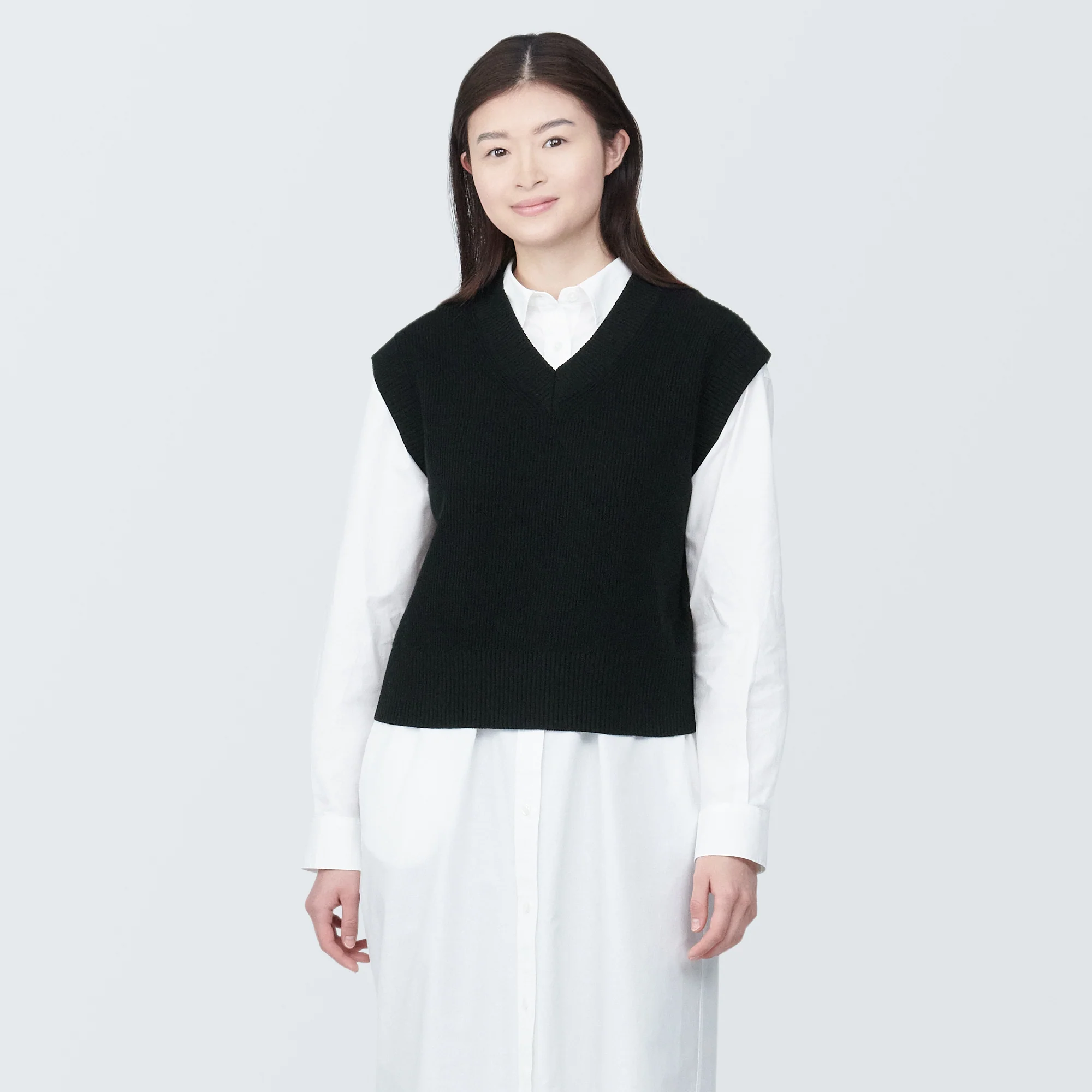Women's Washable Rib Knit V-Neck Short Vest - Image 3