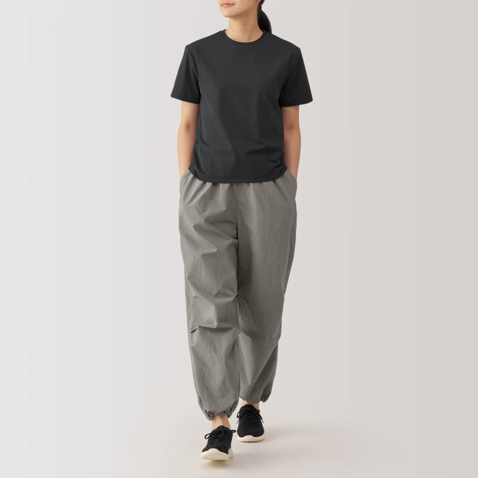 Women's Water Repellent Nylon Wind Wide Pants - Image 15