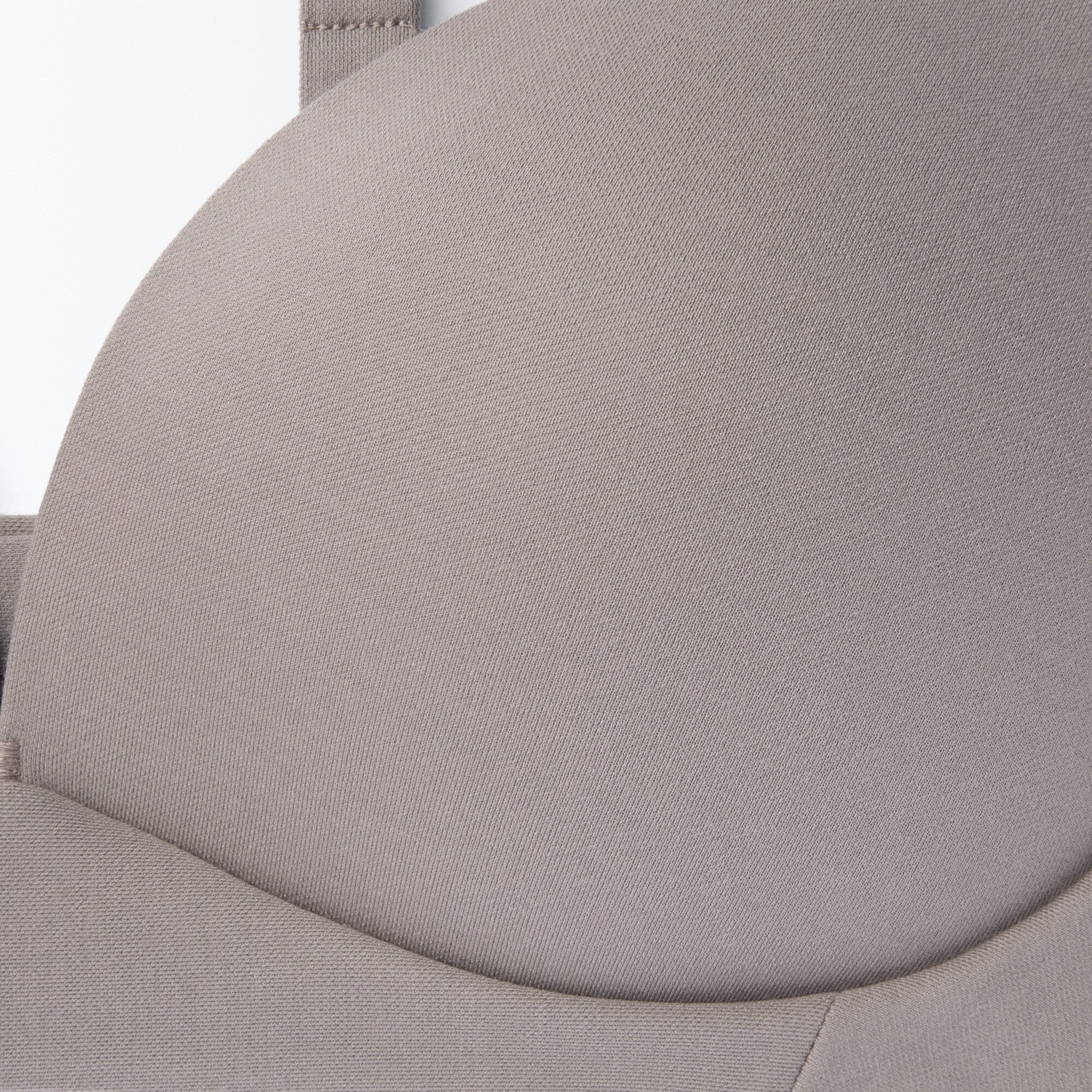 Women's Wireless Molded Bra with No Hooks - Image 11