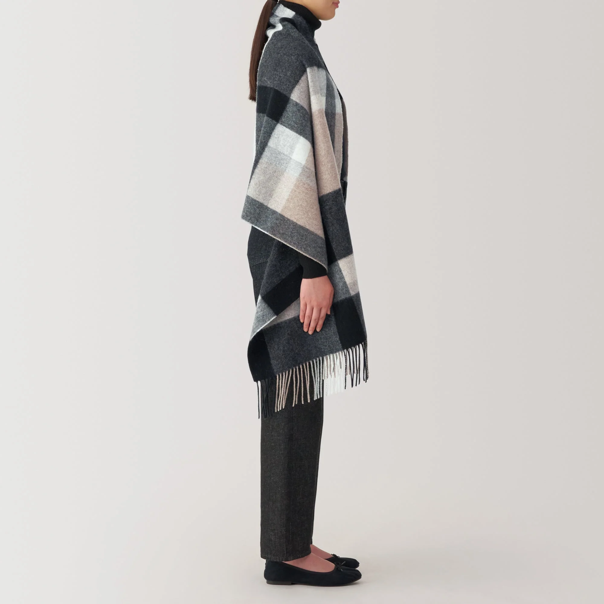 Wool Blanket Patterned Stole - Image 33