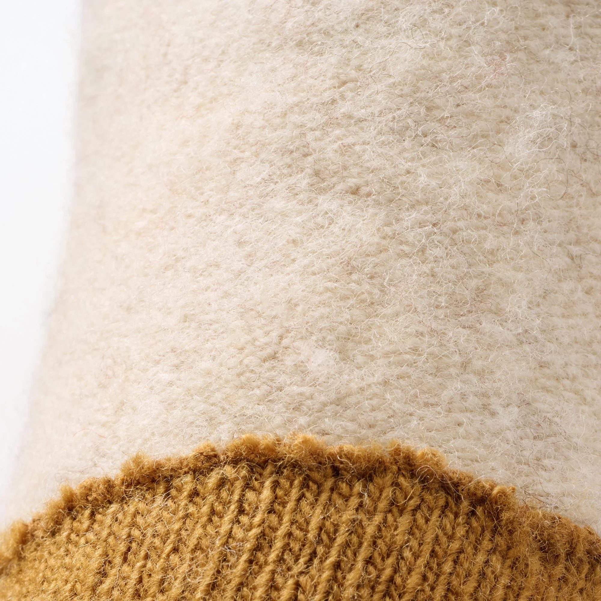 Wool Blend Touchscreen Bicolor Gloves - Image 11
