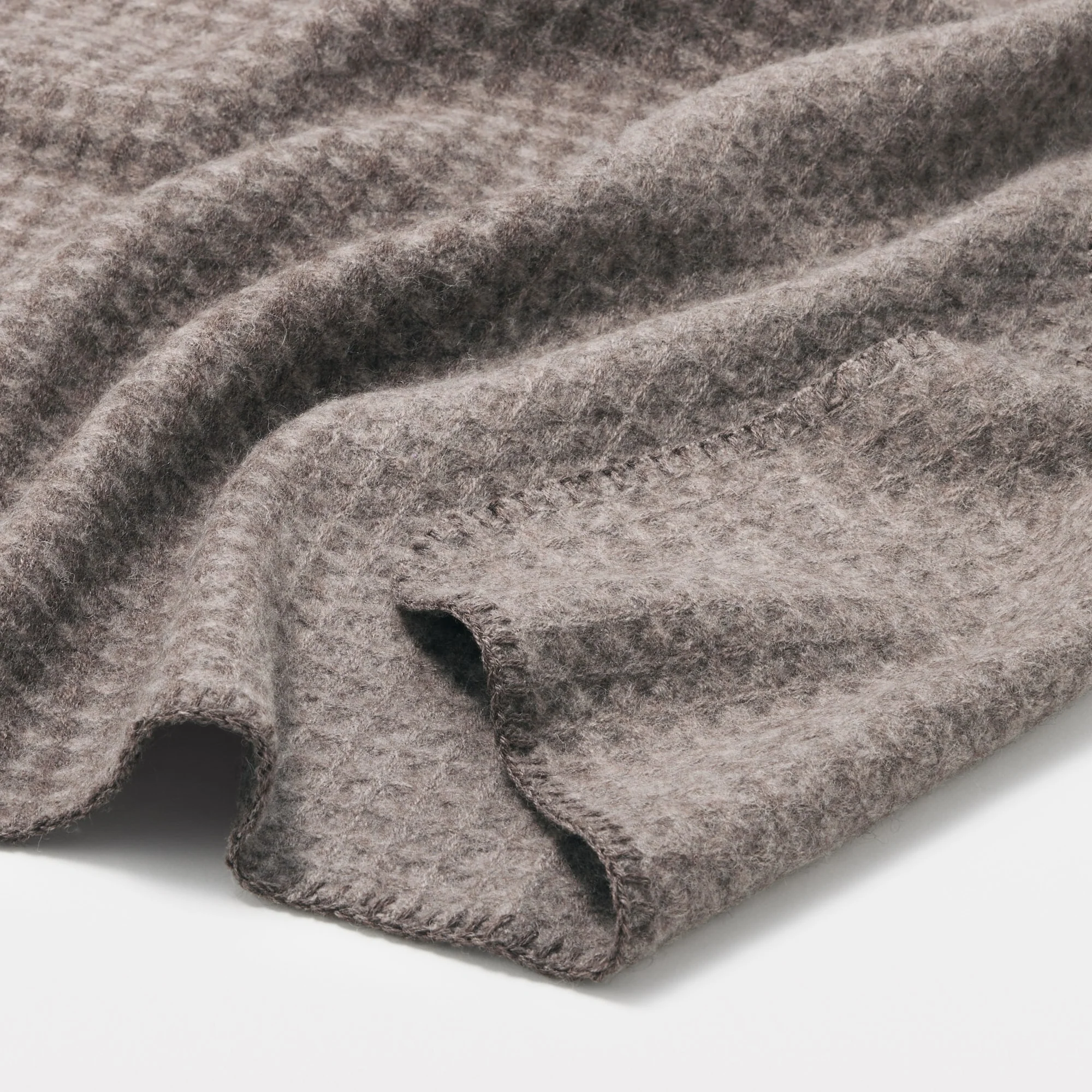 Wool Waffle Throw Blanket - W80 x L130 cm - Image 10