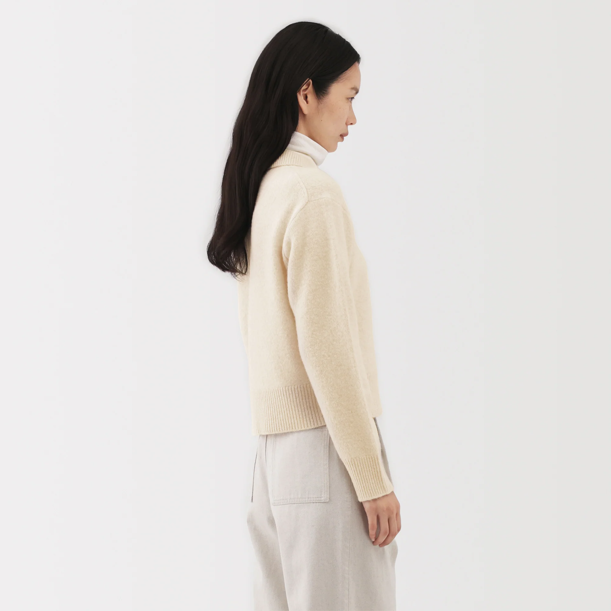 Labo Yak Wool Collared Cardigan - Image 12